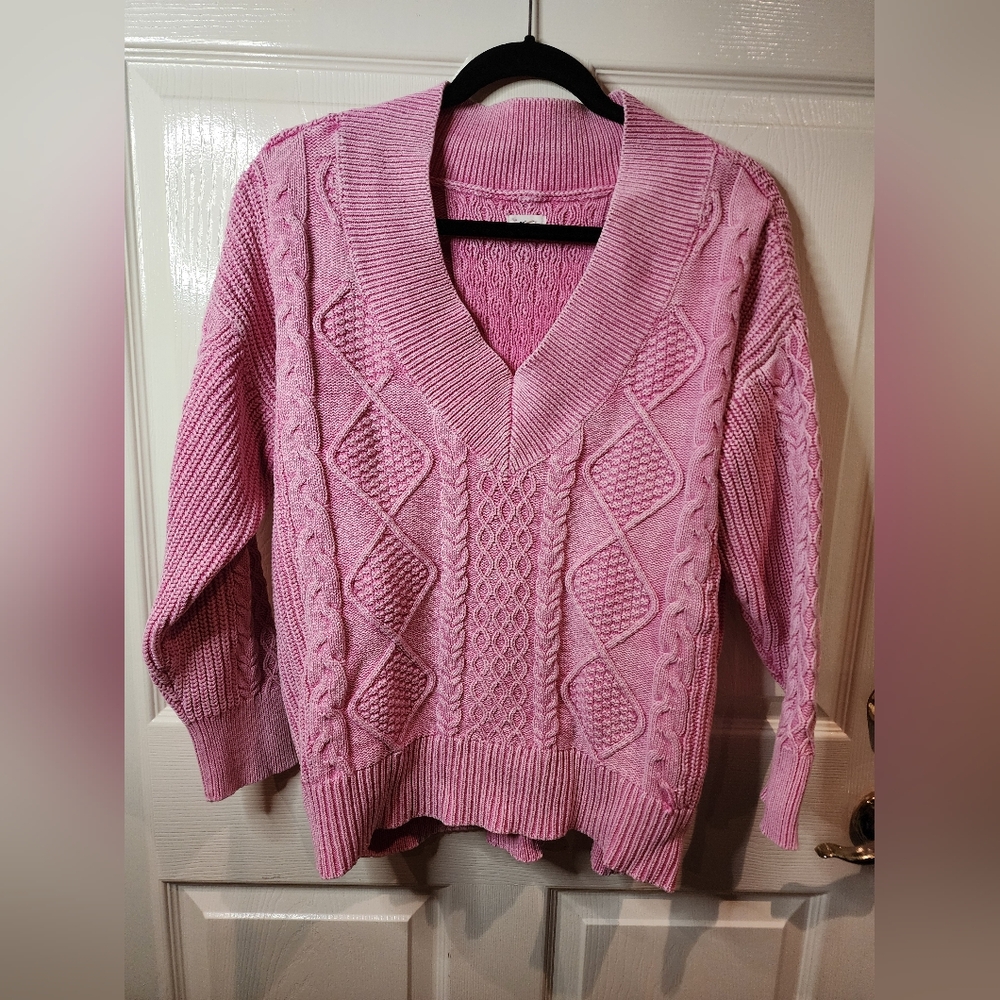 Aerie Pink V-Neck Cable Knit Sweater